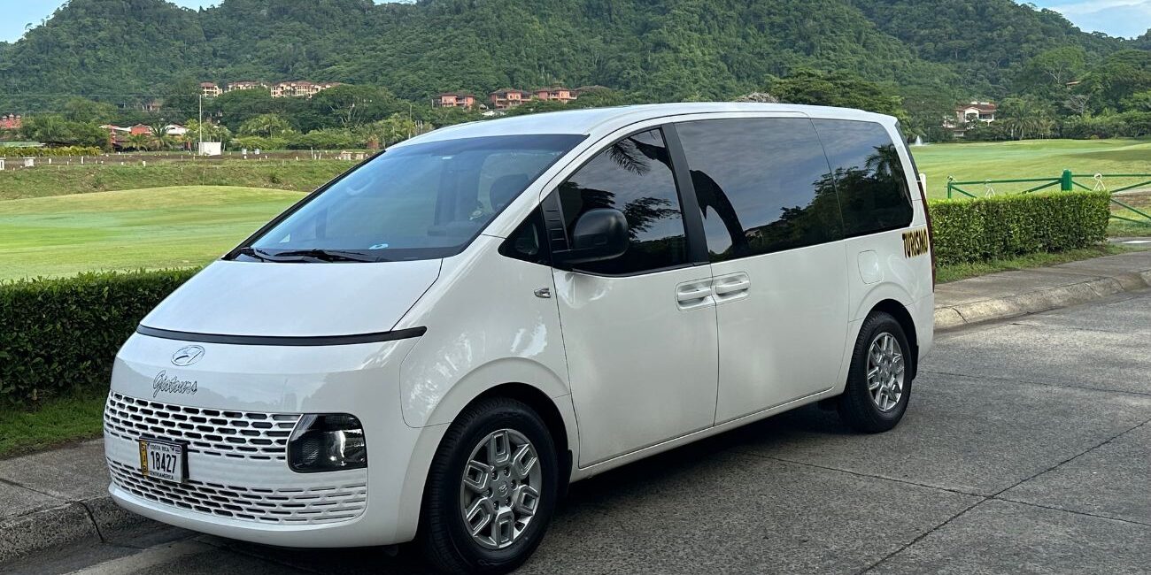 Staria Small Groups Transportation in Costa Rica